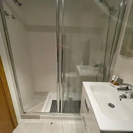 El Tesoro, Beautiful, Two Bedrooms Tenerife Sur Apartment *